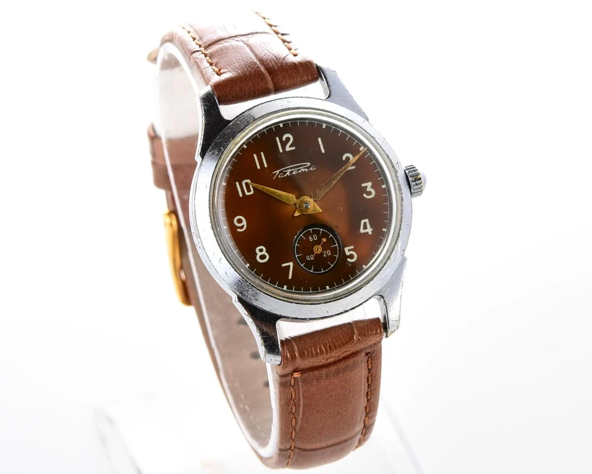 Vintage Soviet Raketa mechanical wrist watch