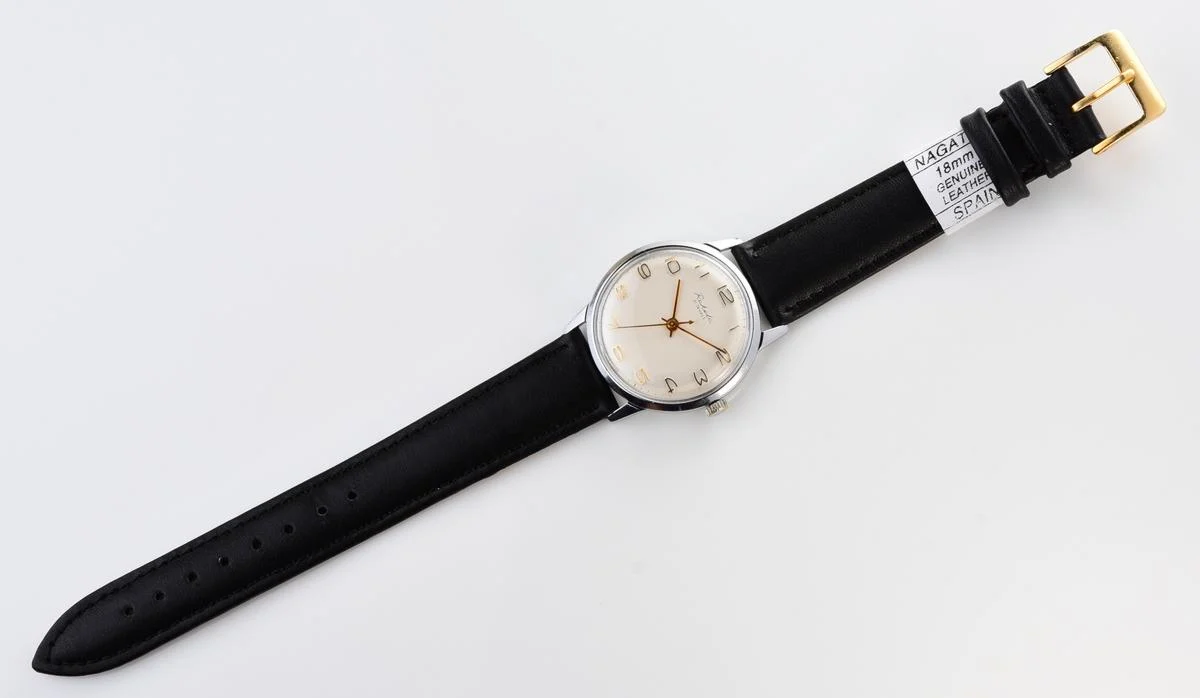 Beautiful Rare Soviet Raketa vintage mechanical watch