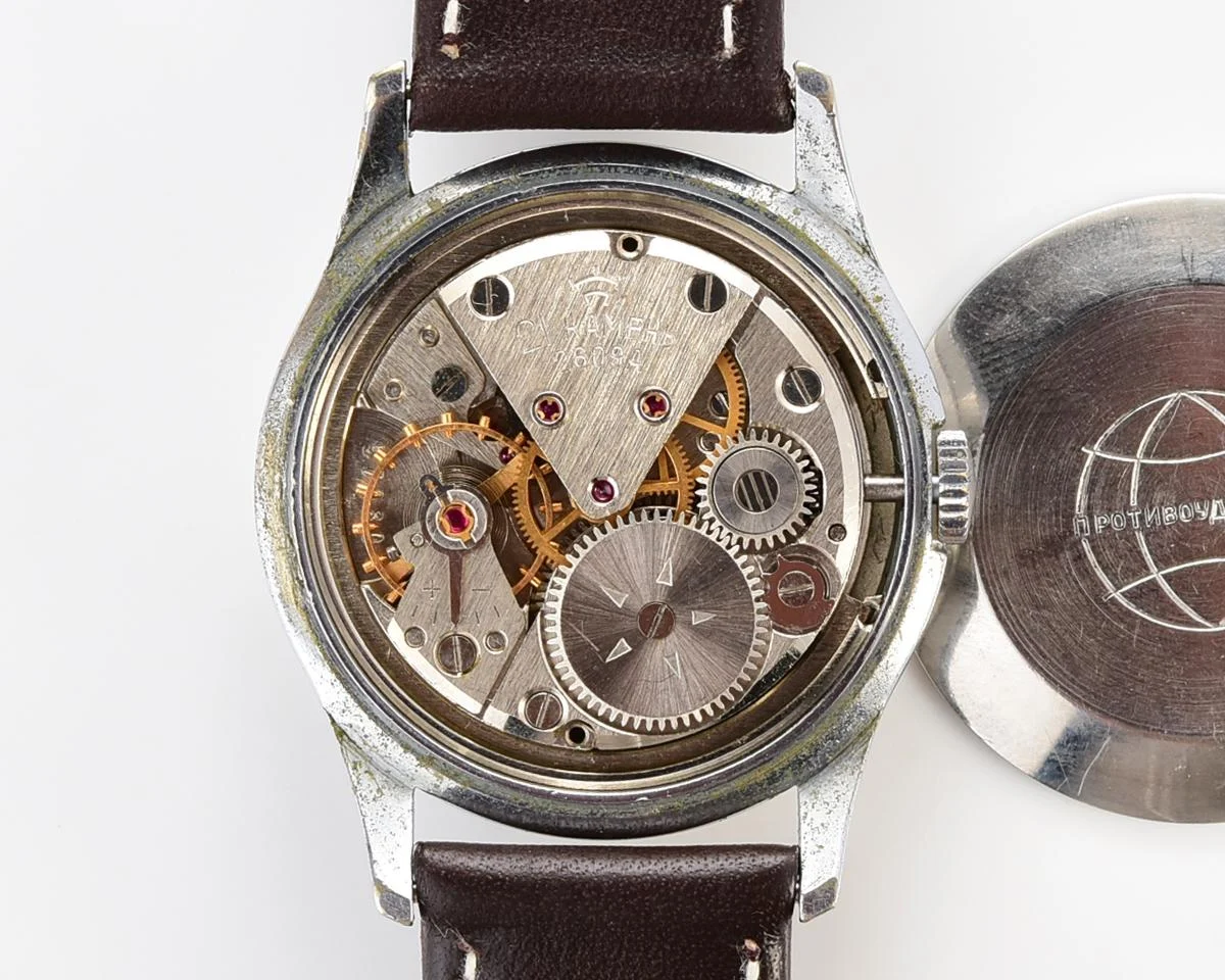 Excellent condition Raketa Baltica vintage wrist watch