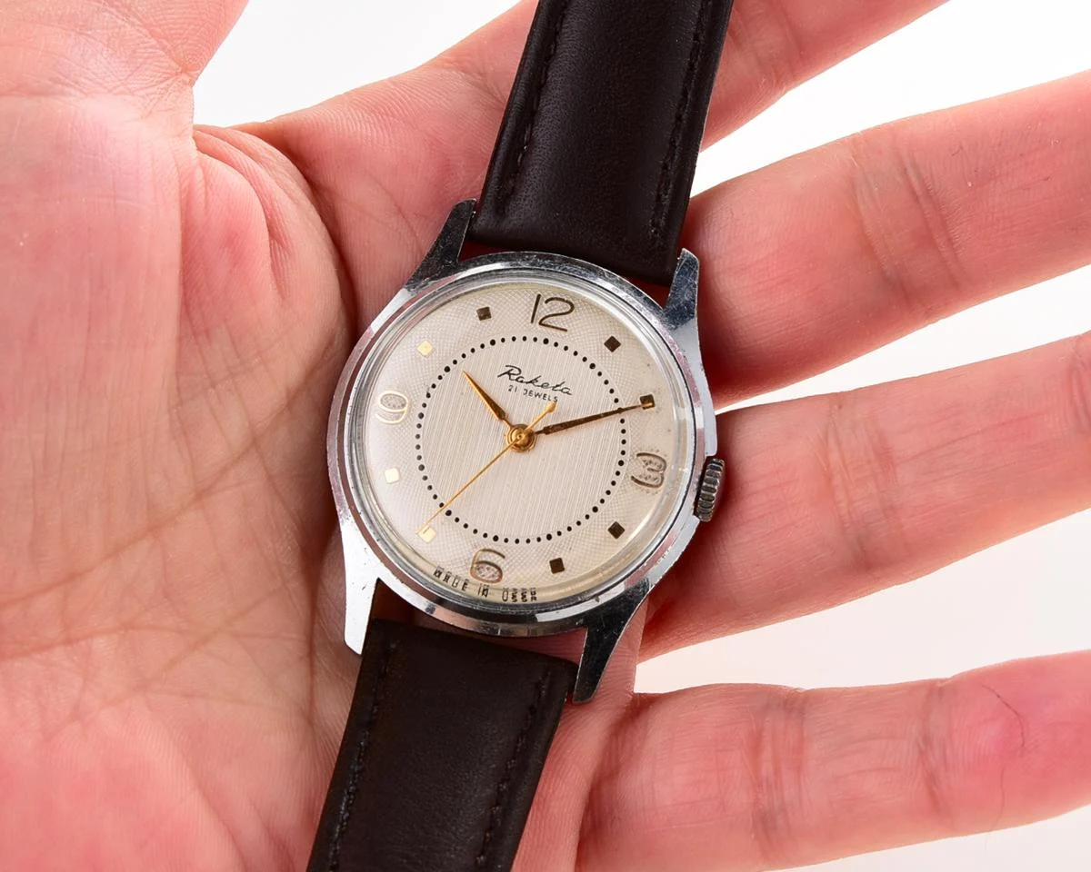 Excellent condition Raketa Baltica vintage wrist watch