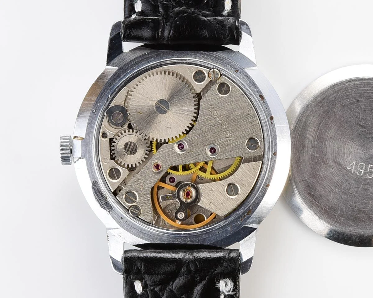 Soviet Raketa elegant vintage mechanical watch