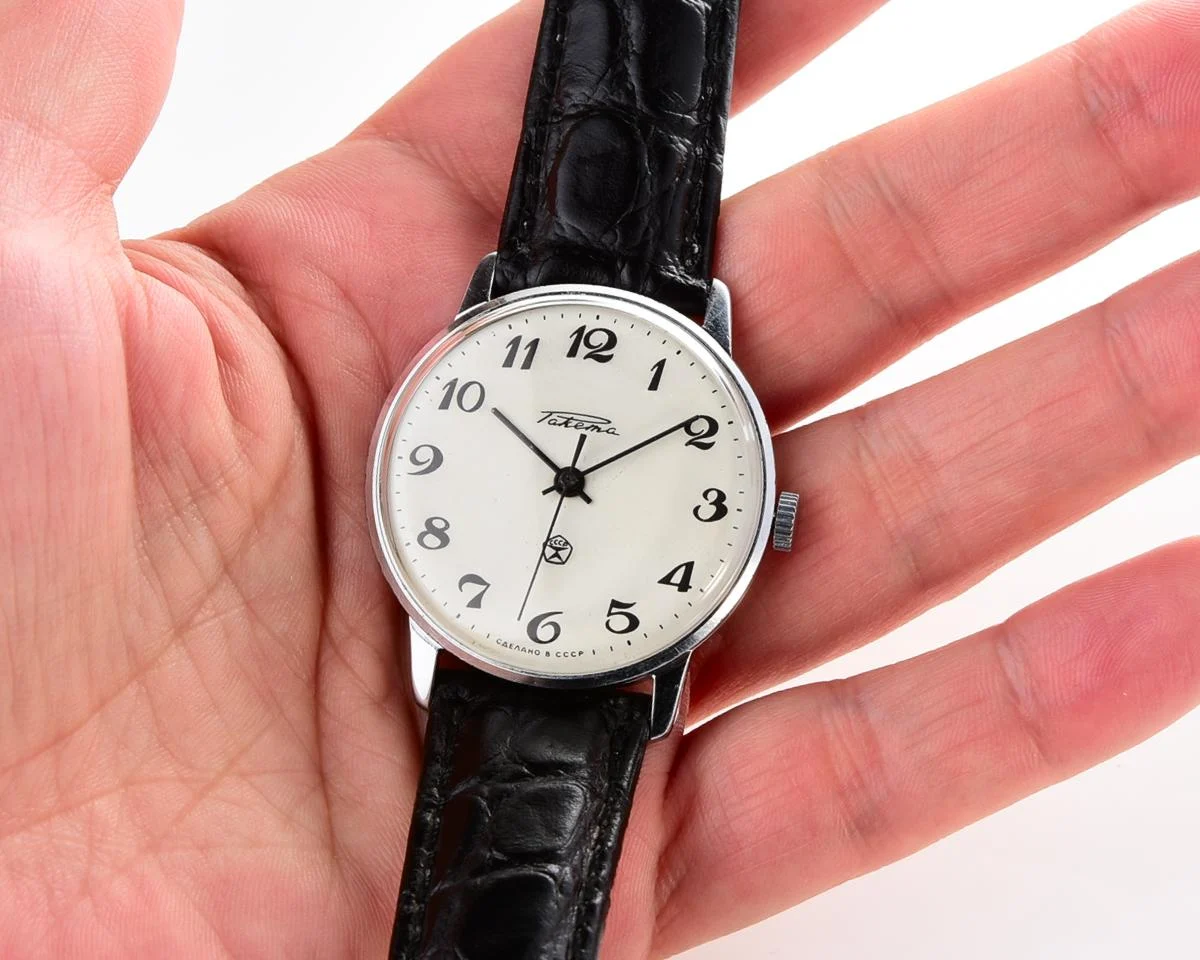 Soviet Raketa elegant vintage mechanical watch