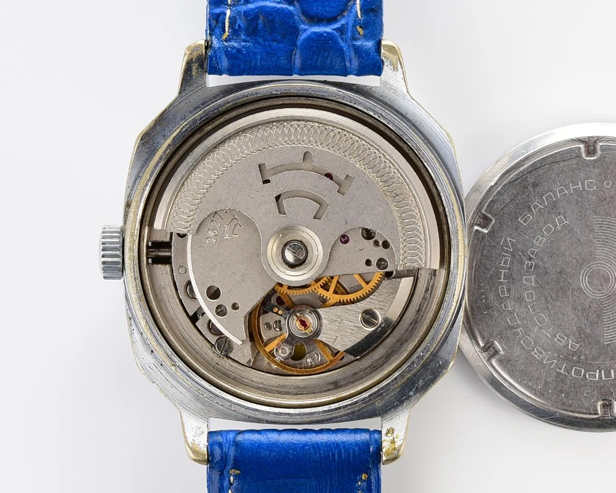 Soviet mechanical Raketa with automatic self winding movement