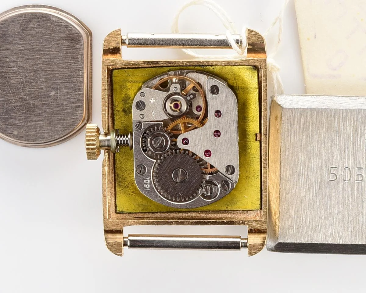 Vintage Soviet Slava mechanical wristwatch – New Old Stock (NOS)!