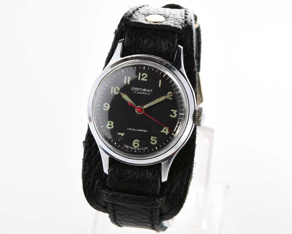 Excellent condition vintage Soviet Sportivnie mechanical watch