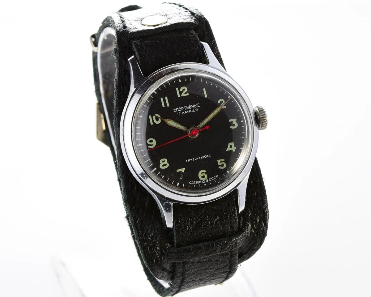 Excellent condition vintage Soviet Sportivnie mechanical watch