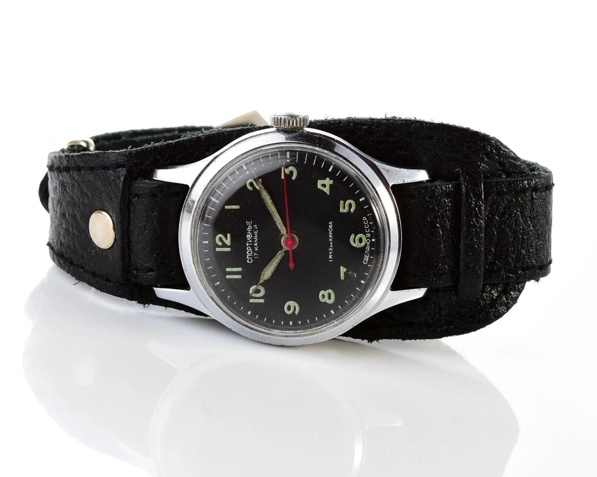 Excellent condition vintage Soviet Sportivnie mechanical watch