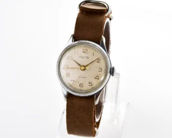 Wostok (Vostok) mechanical wrist watch with precision movement from 1959 domestic version!