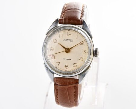 Wostok (Vostok) mechanical wrist watch with precision movement and engraved back!