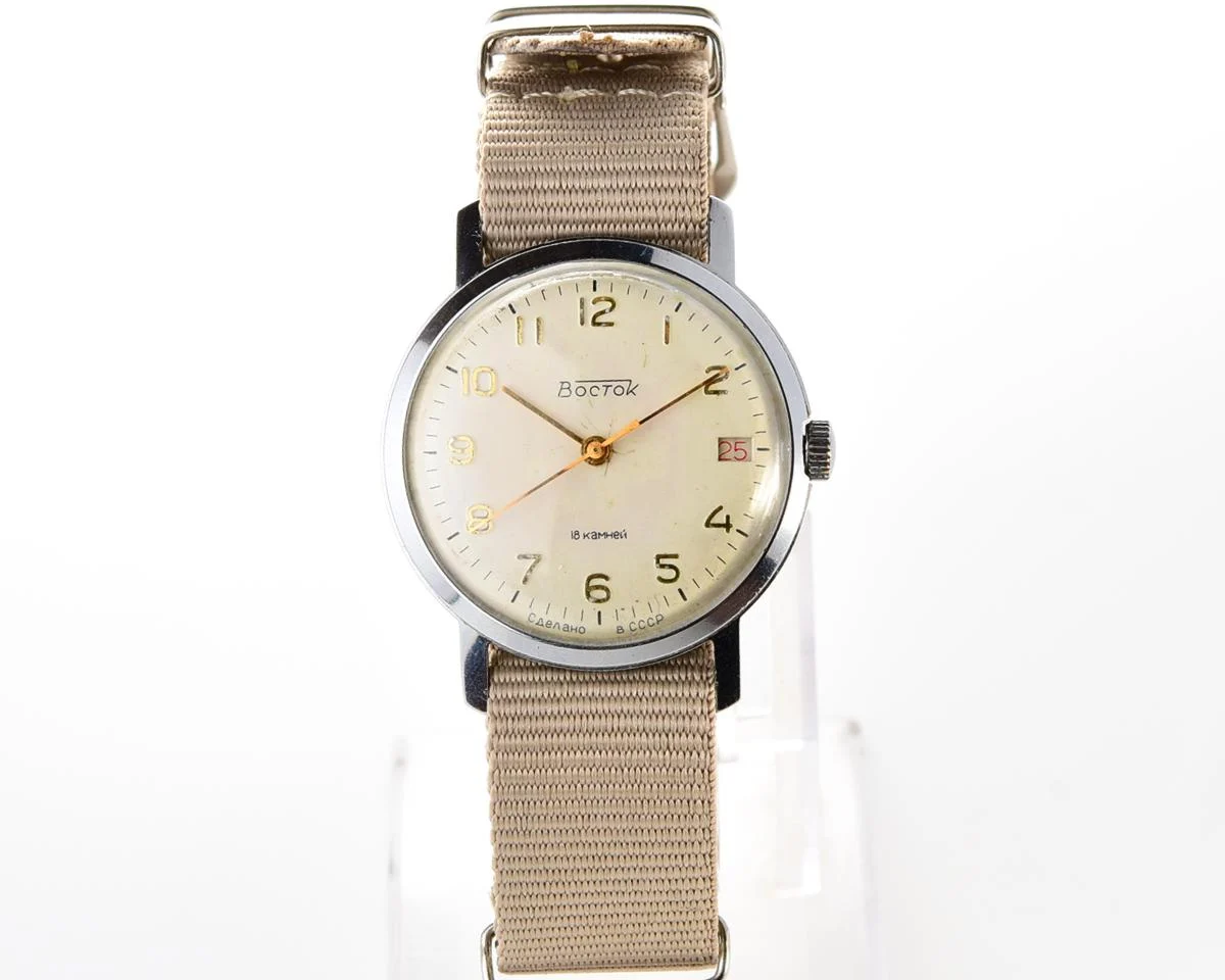 Wostok (Vostok) mechanical wrist watch with engraved back