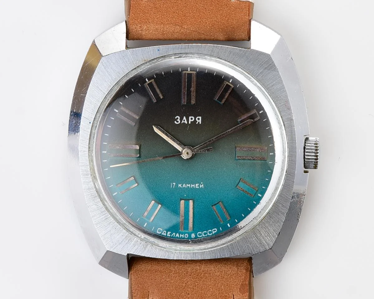 Vintage mechanical Zaria watch