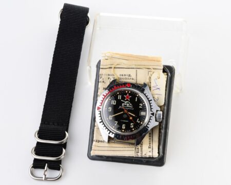 TIME CAPSULE: Vostok Komandirskie TANK mechanical watch – new old stock(NOS) with engraved back!