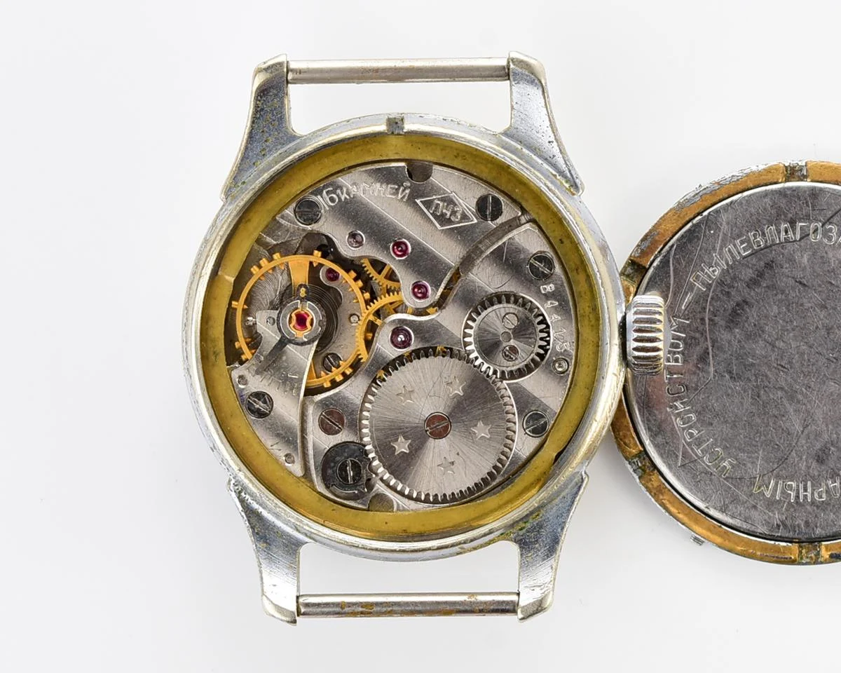 Vintage Soviet Mayak mechanical watch