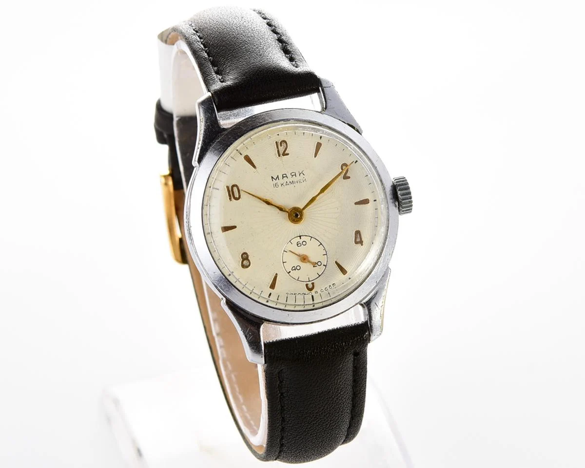 Vintage Soviet Mayak mechanical watch