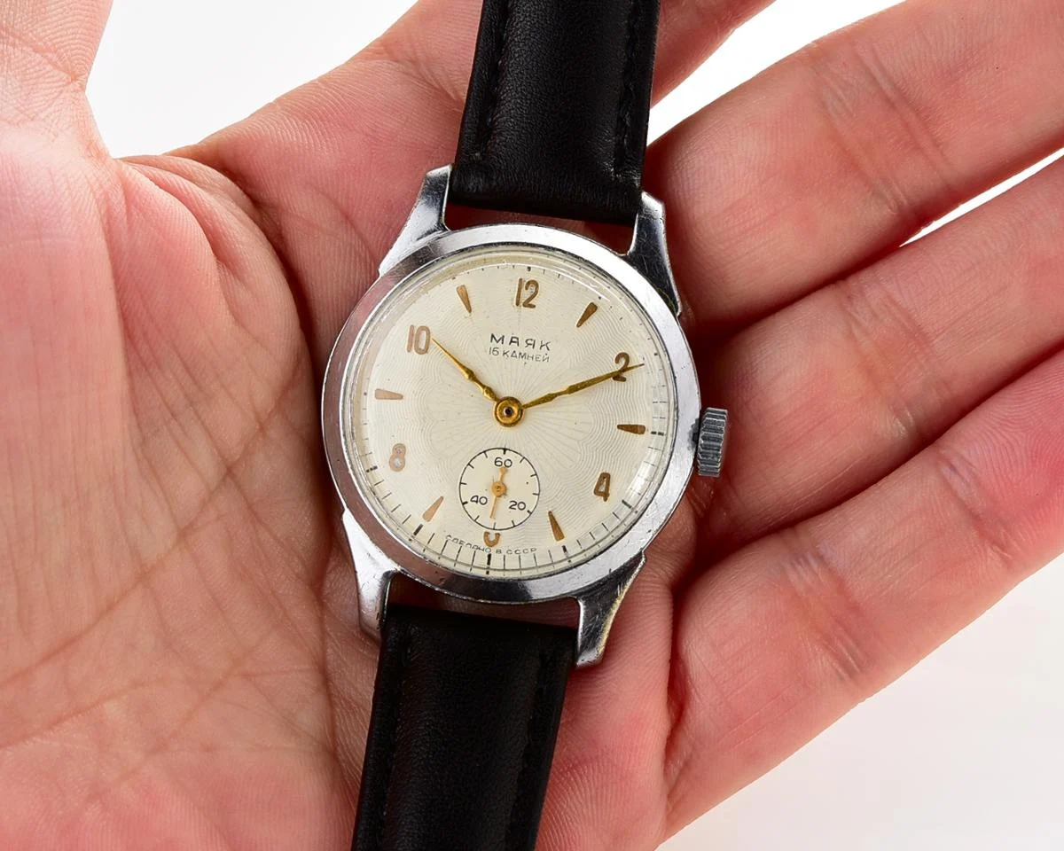 Vintage Soviet Mayak mechanical watch