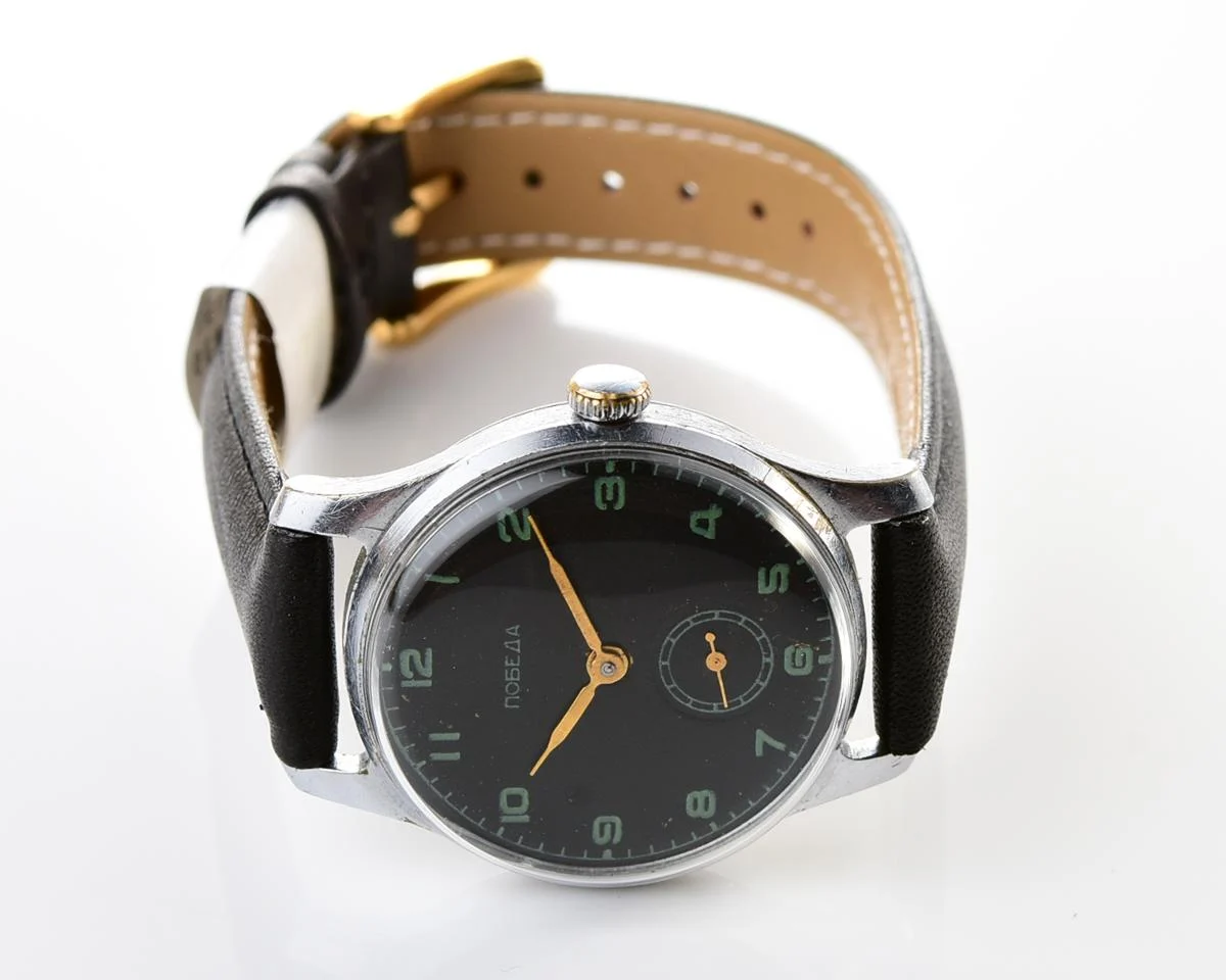 Vintage Soviet mechanical Pobeda wrist watch from 1st quarter 1952