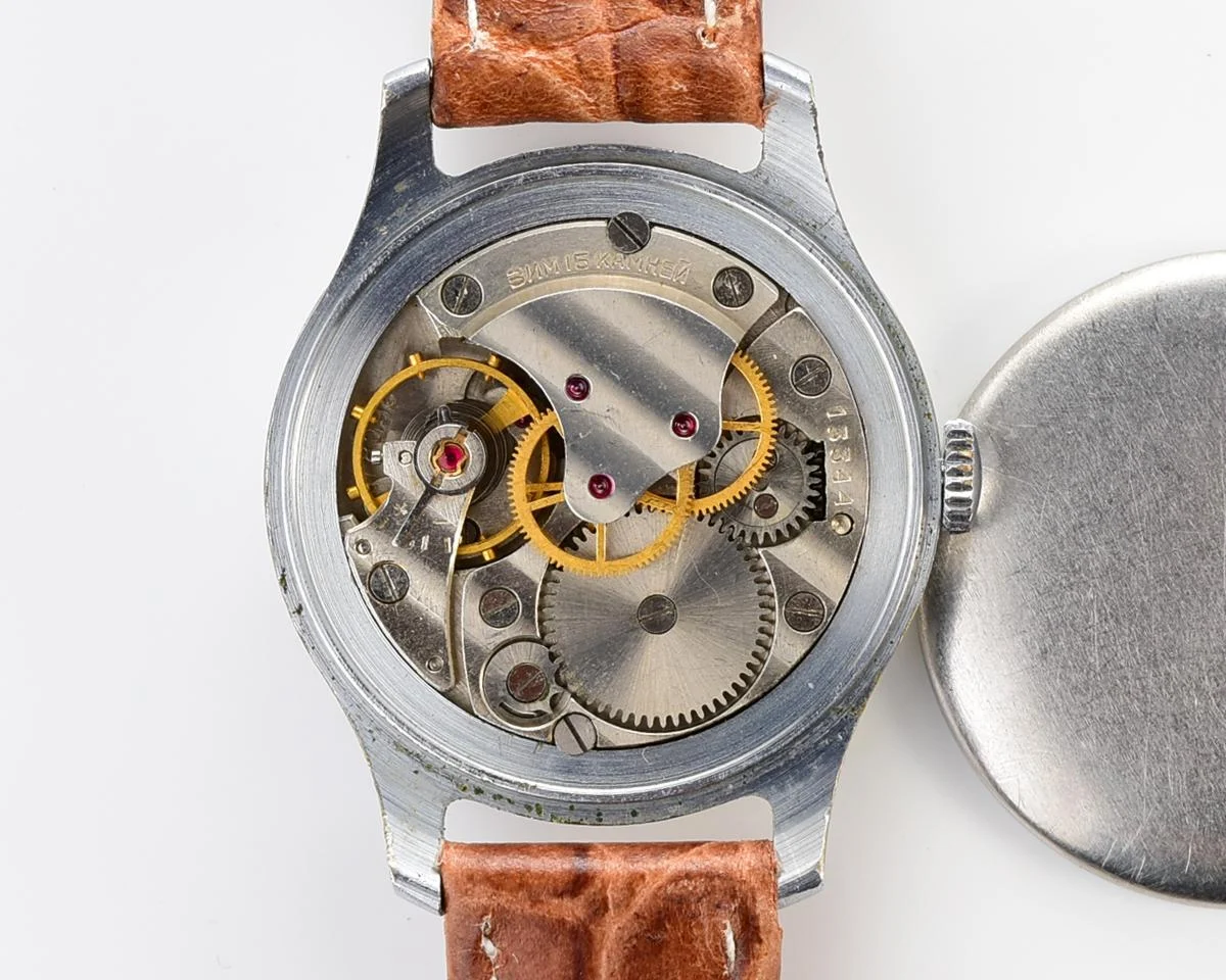 Vintage Pobeda watch with central second hand