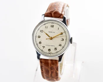Vintage Pobeda watch with central second hand