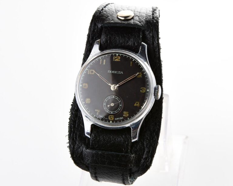 Vintage soviet mechanical POBEDA wristwatch, 1MChZ, the 1st quarter of 1955!