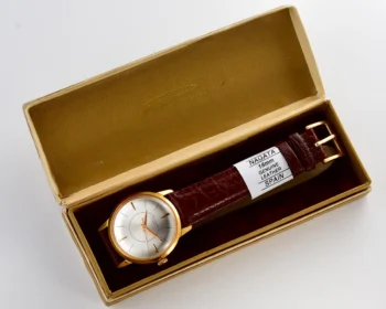 Excellent vintage gold-plated Soviet Raketa wrist watch with box and passport - from February 1971!