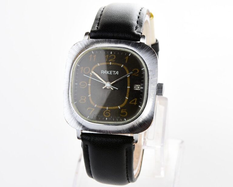 Vintage soviet RAKETA watch