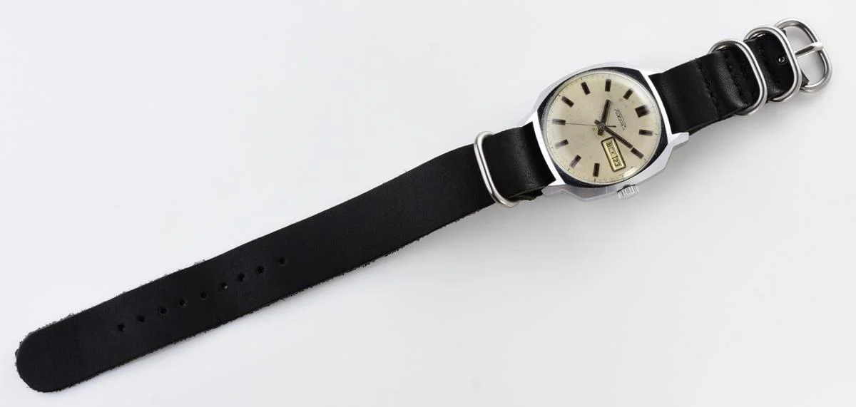 Soviet Raketa with automatic movement + genuine leather NATO strap!