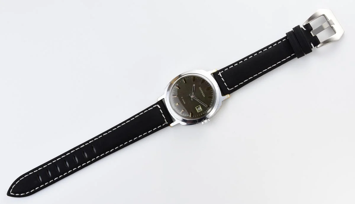 Soviet vintage Sekonda mechanical watch