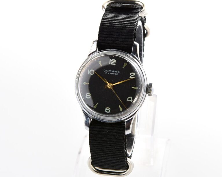 Vintage soviet SPORTIVNIE mechanical watch