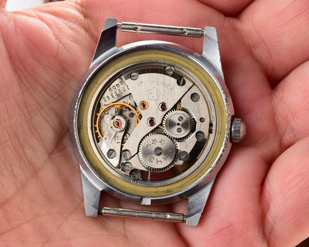 Excellent vintage Stolichnie Soviet wristwatch with original box - 1st Moskow Watch Factory
