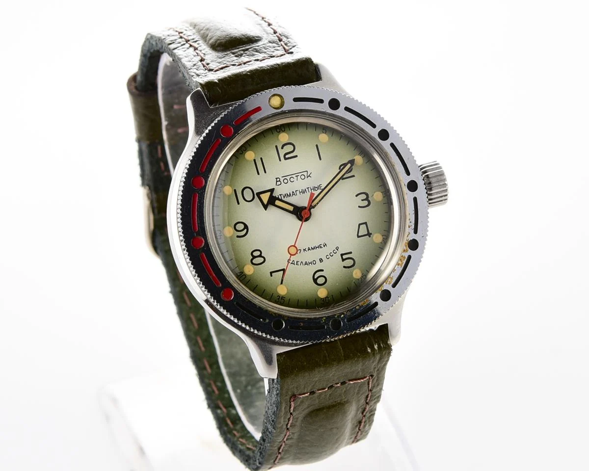 Soviet Vostok Amphibia vintage mechanical wristwatch