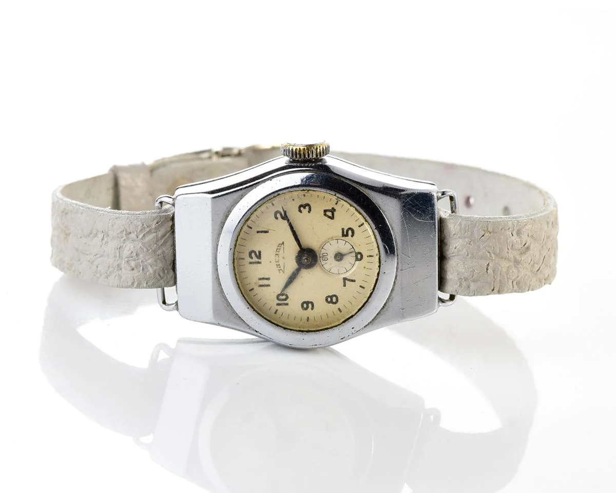 Vintage Soviet Zvezda wrist watch for ladies, 2nd quarter of 1959