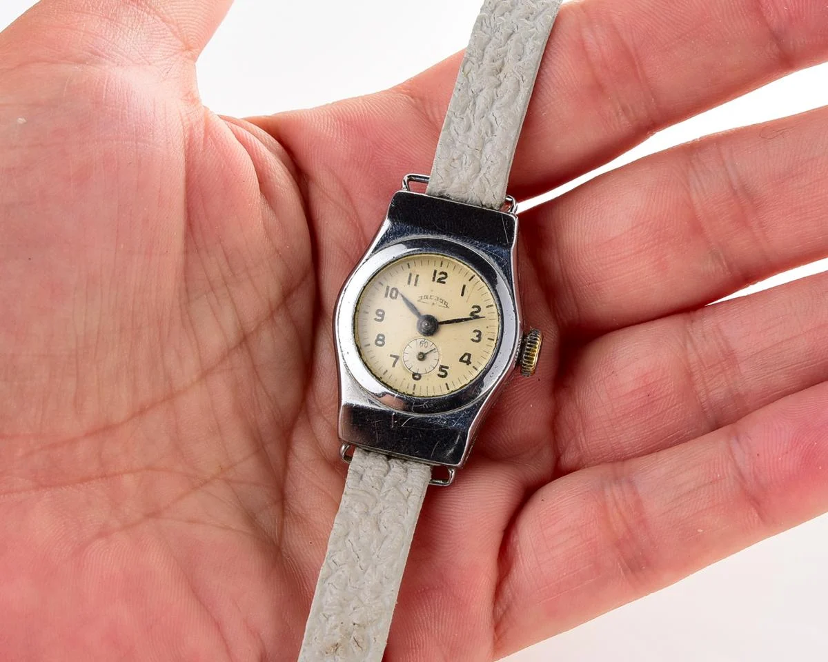 Vintage Soviet Zvezda wrist watch for ladies, 2nd quarter of 1959
