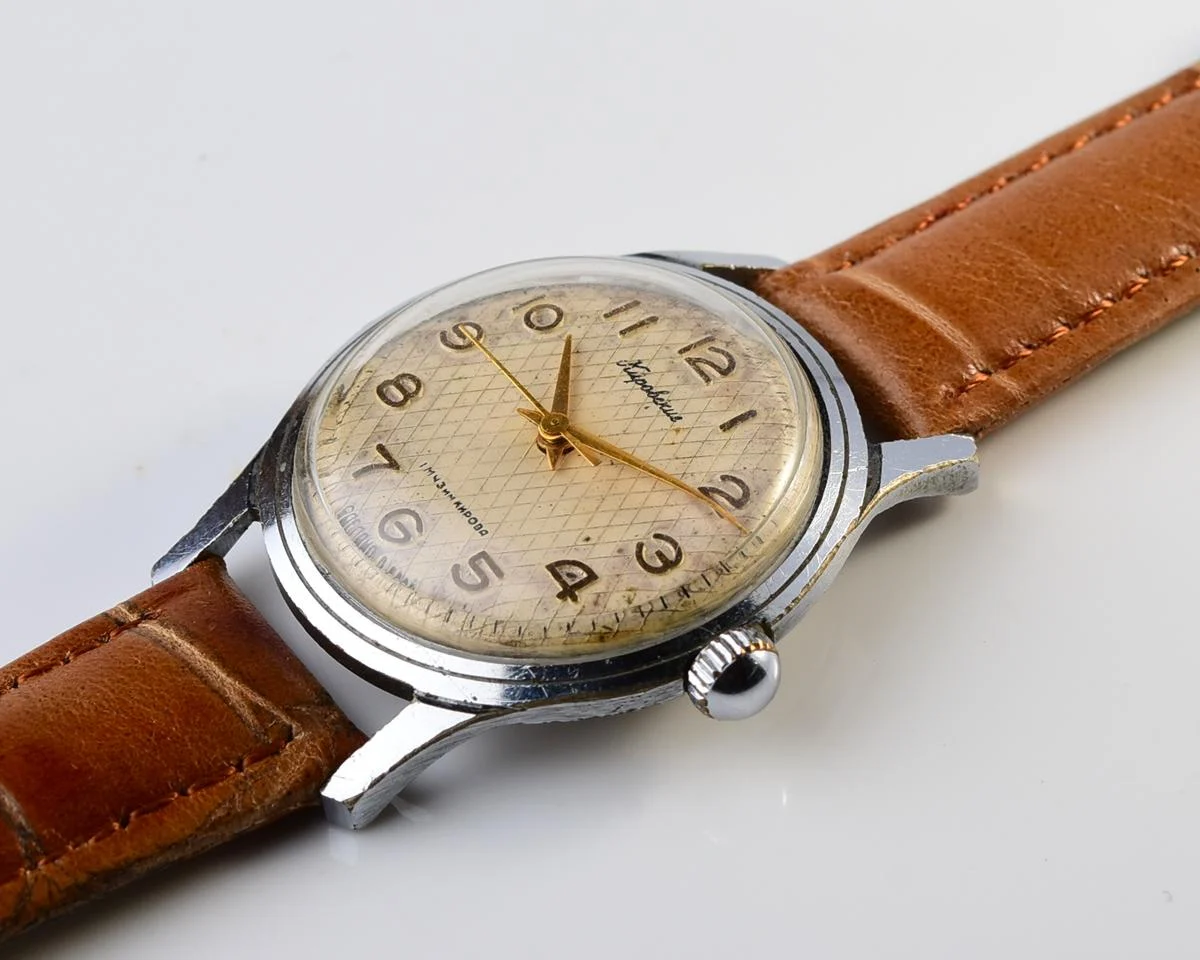 Kirovskie vintage Soviet wrist watch - 1st Moskow Watch Factory