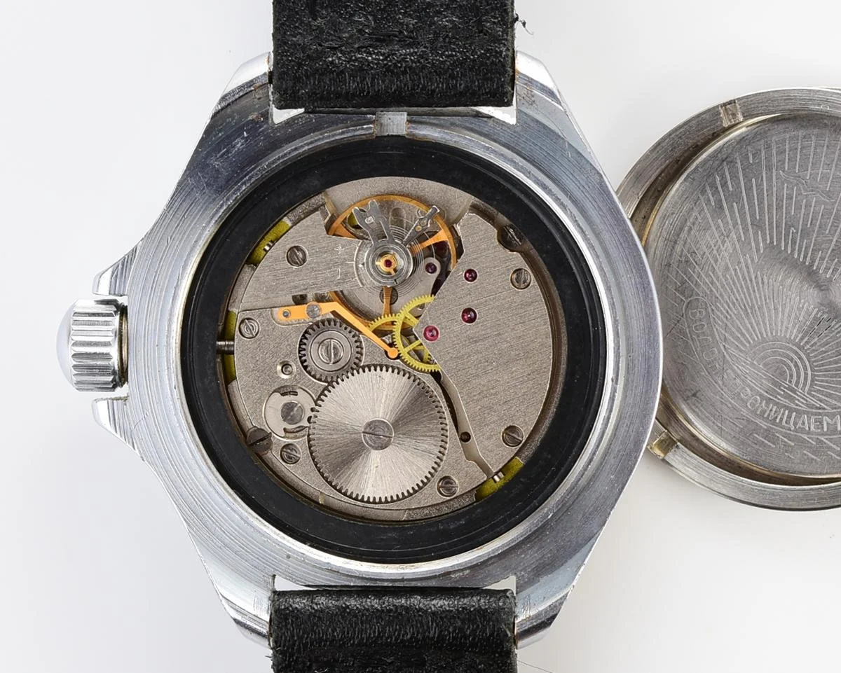 Komandirskie mechanical wrist watch for landing troops
