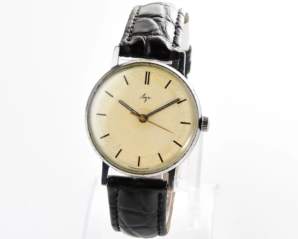 Soviet vintage mechanical wrist watch Luch