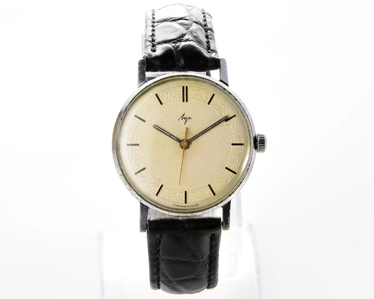 Soviet vintage mechanical wrist watch Luch