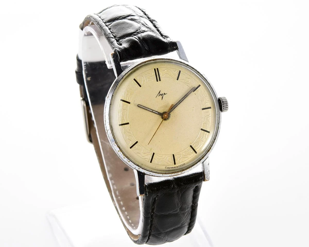 Soviet vintage mechanical wrist watch Luch