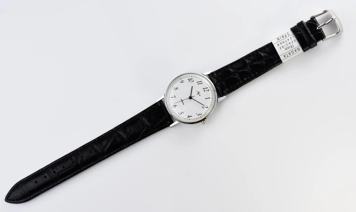 Vintage Soviet Luch quartz watch