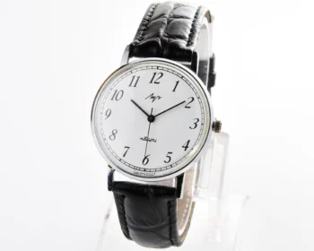 Vintage Soviet Luch quartz watch