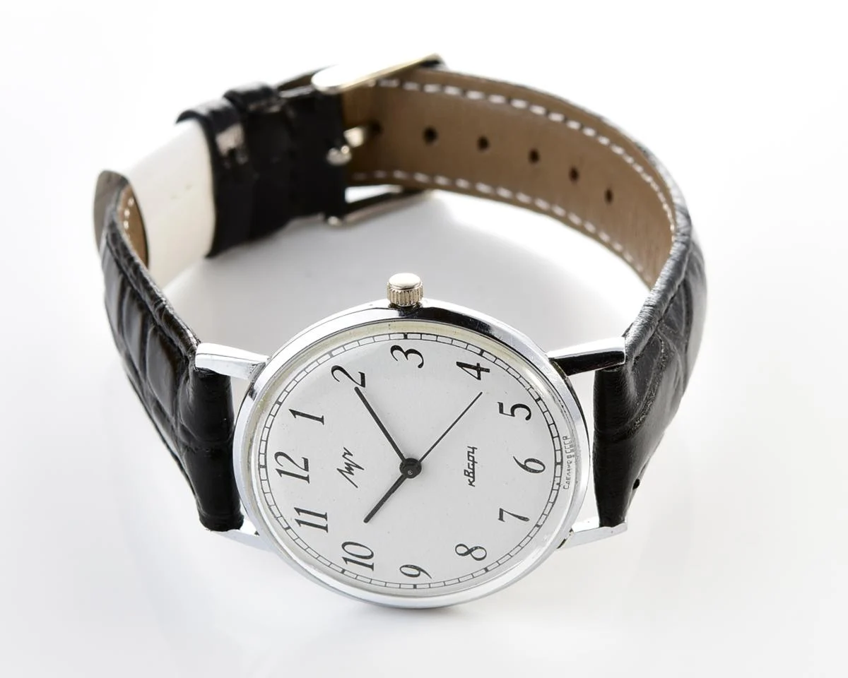 Vintage Soviet Luch quartz watch