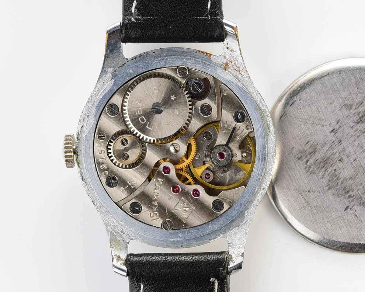 Vintage Soviet mechanical Pobeda wrist watch, from the 1st quarter 1951!