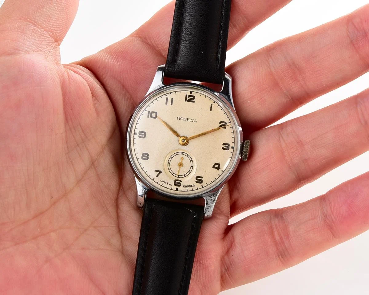 Vintage Soviet mechanical Pobeda wrist watch, from the 1st quarter 1951!