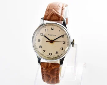 Vintage Pobeda watch with central seconds hand, 3rd quarter of 1954