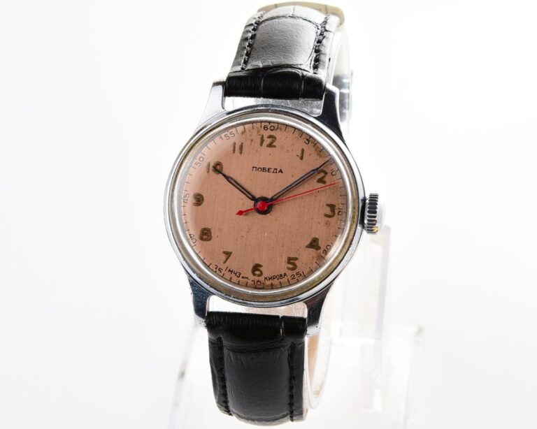 RARE! Vintage POBEDA watch with central second hand, bronze dial & uncommon hermetic case, from 3rd quarter of 1954