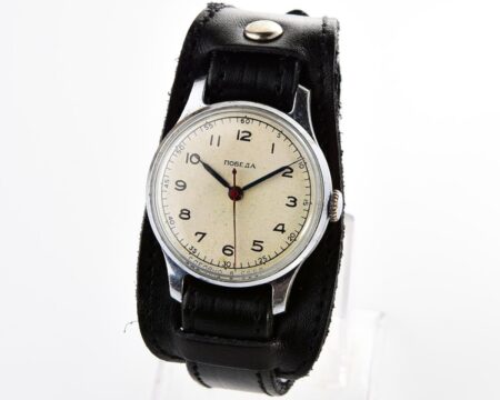 Vintage POBEDA watch with central seconds hand