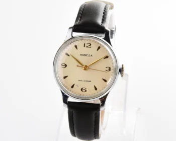 Excellent vintage Soviet Pobeda with central seconds hand & diamond shaped crown, 1st Moscow Watch Factory