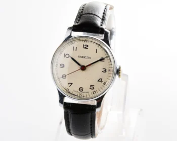 Vintage Pobeda watch with central seconds hand, 3rd quarter of 1956