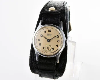 Vintage Soviet mechanical Pobeda watch, ChChZ, 1st quarter of 1954