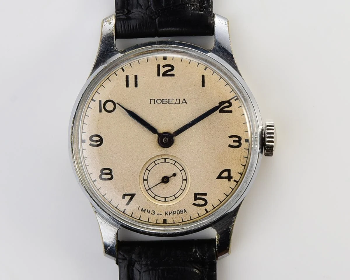 Vintage Soviet mechanical Pobeda wrist watch, 1MChZ, 2nd quarter 1958