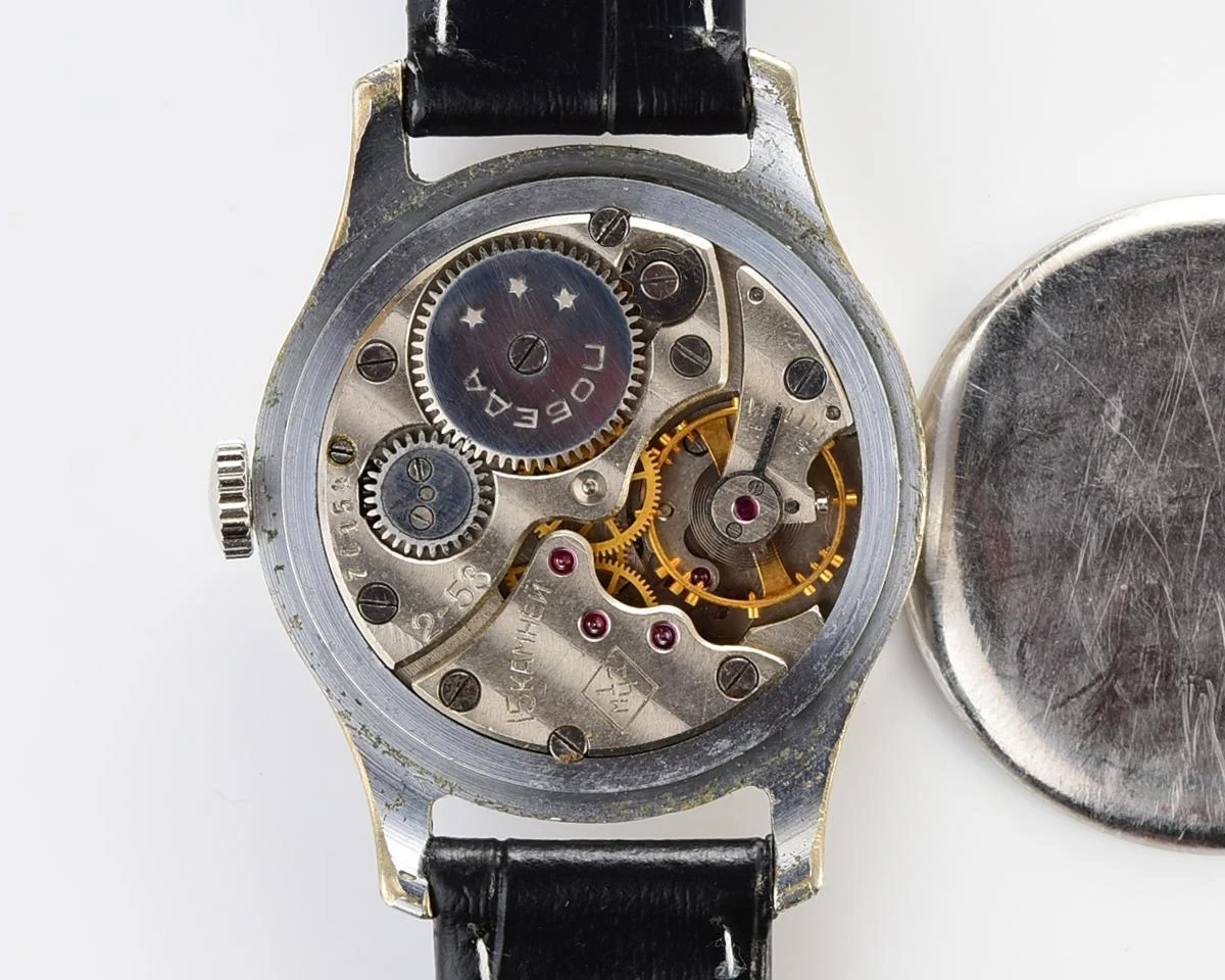 Vintage Soviet mechanical Pobeda wrist watch, 1MChZ, 2nd quarter 1958